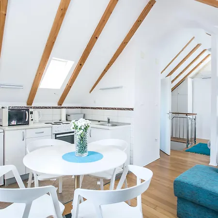 Tragos Lemon Tree Apartman