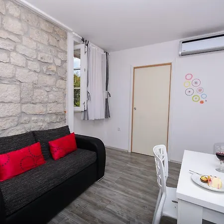 Apartman Tragos Lemon Tree *