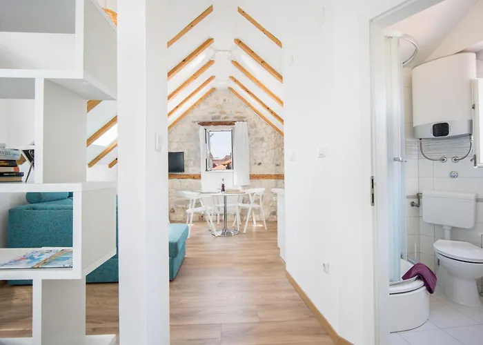 Апартаменты Tragos Lemon Tree *