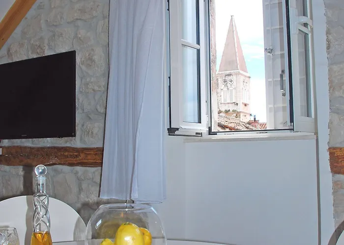 Tragos Lemon Tree * Трогир