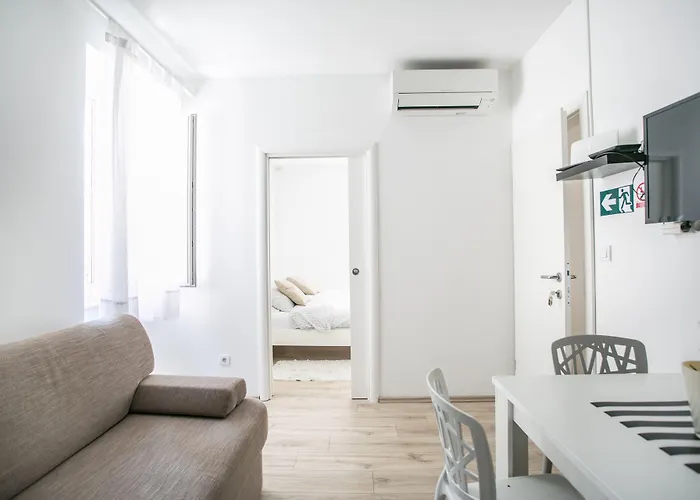 Апартаменты Tragos Lemon Tree *